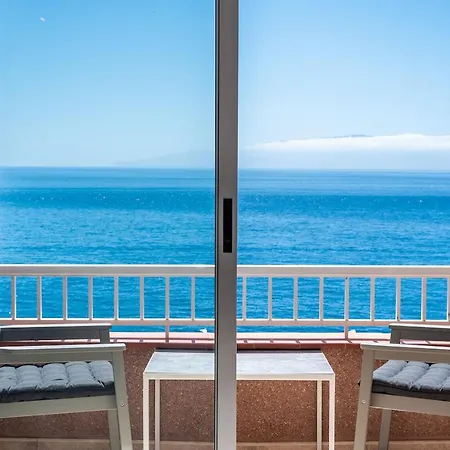 Stylish, Modern And Cozy Ocean View Apartmán